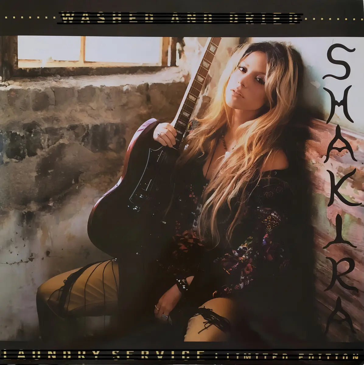 Shakira - Laundry Service (Washed and Dried) | 2LP Dorado & Plateado