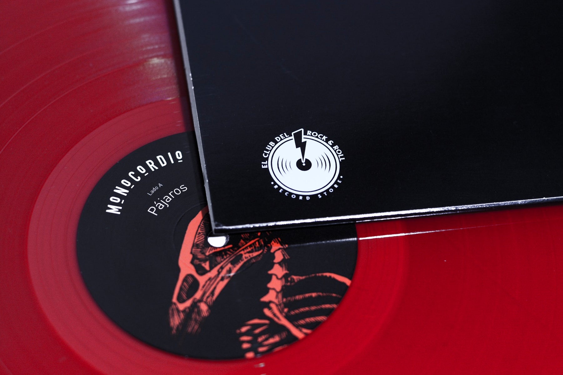 Monocordio - Pájaros y Cuchillos: LP Rojo
